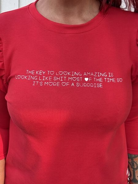 'Amazing' jerseygenser med volanger_rød